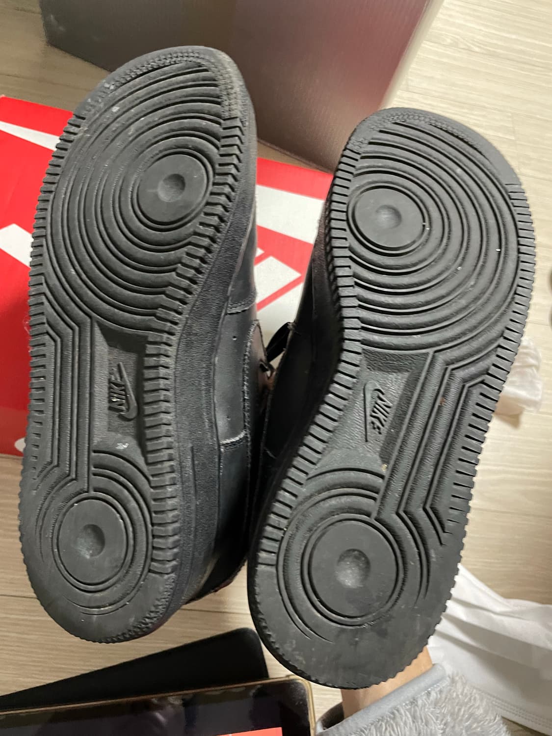 나이키 에어포스 블랙 245  상품이미지4