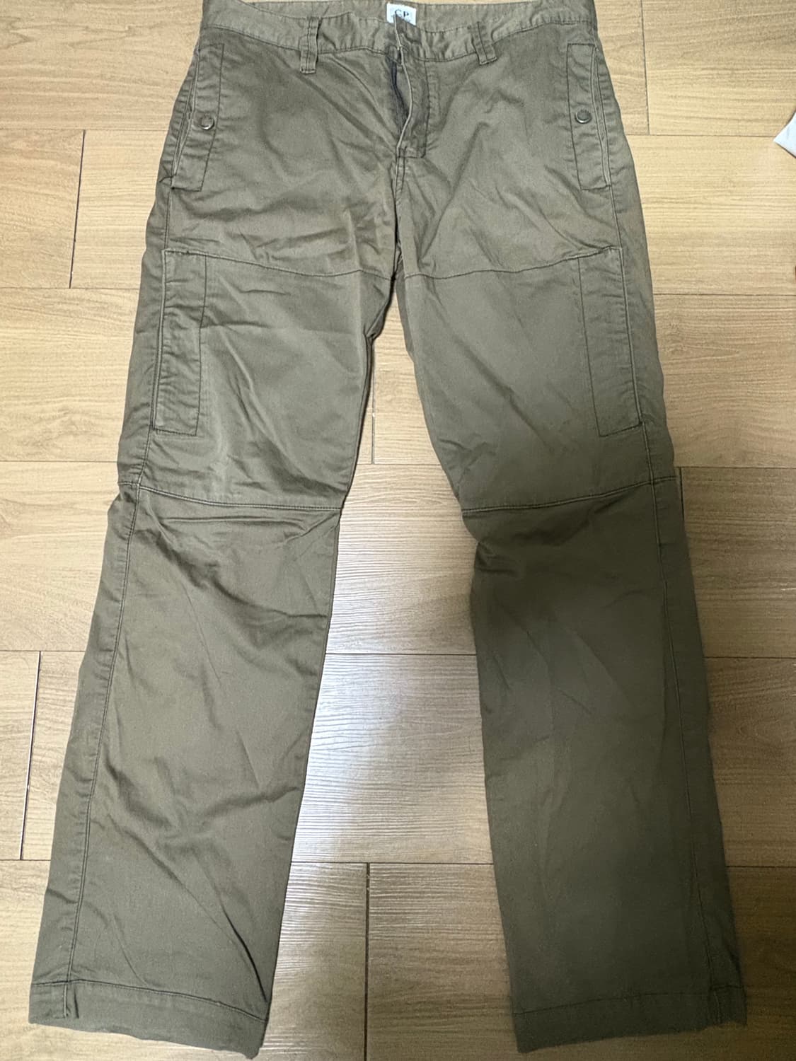 CP company 카고바지 카키 상품이미지1