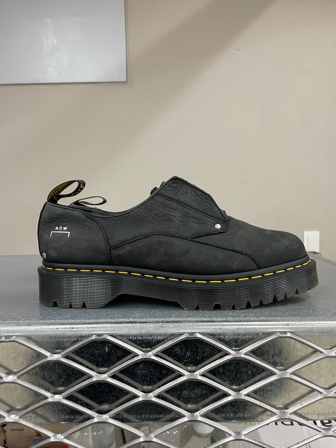 닥터마틴 x 어콜드월 1461 벡스 UK9 상품이미지4