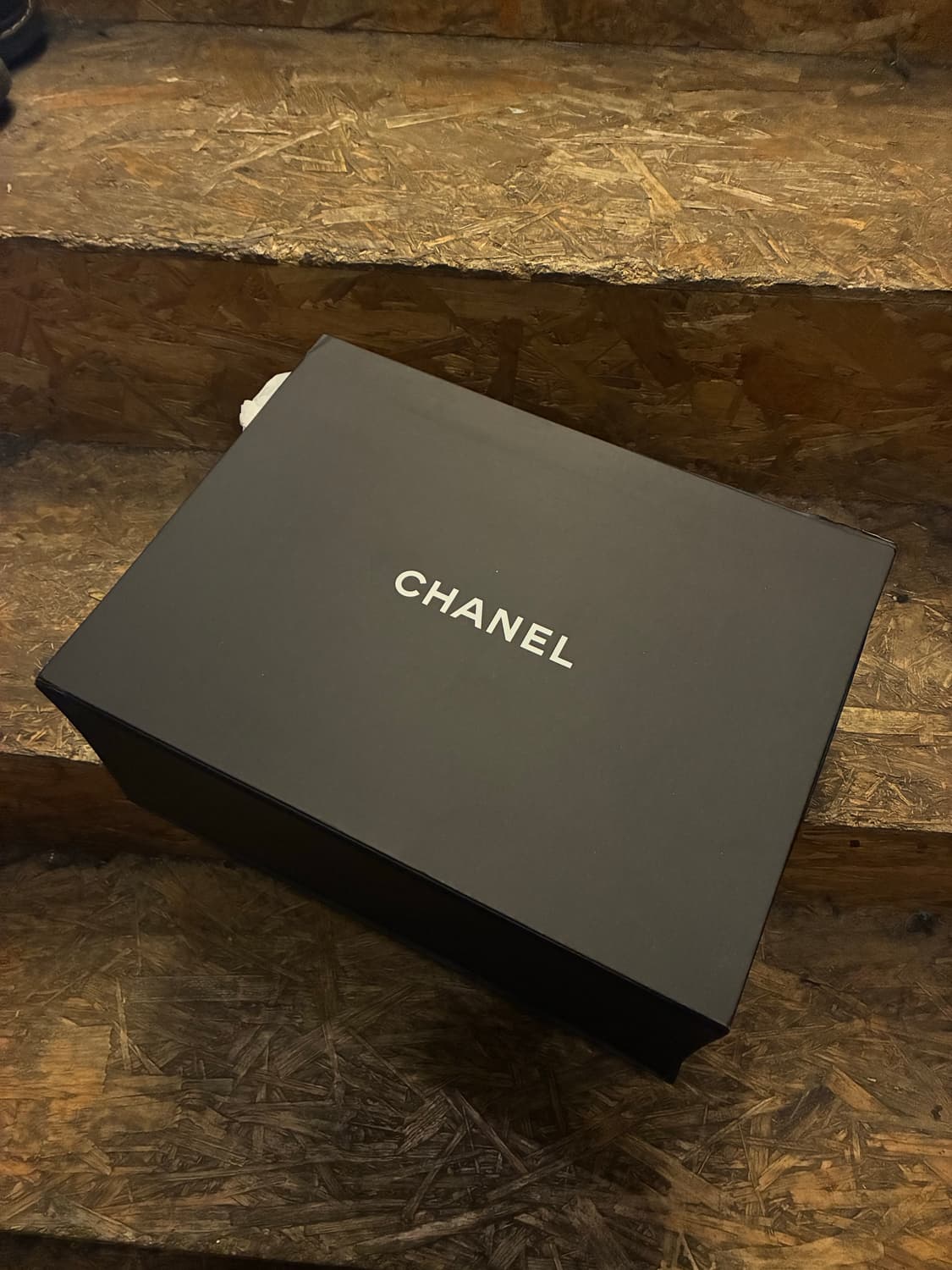 CHANEL 샤넬 정품 마드모아젤 볼링백 상품이미지3