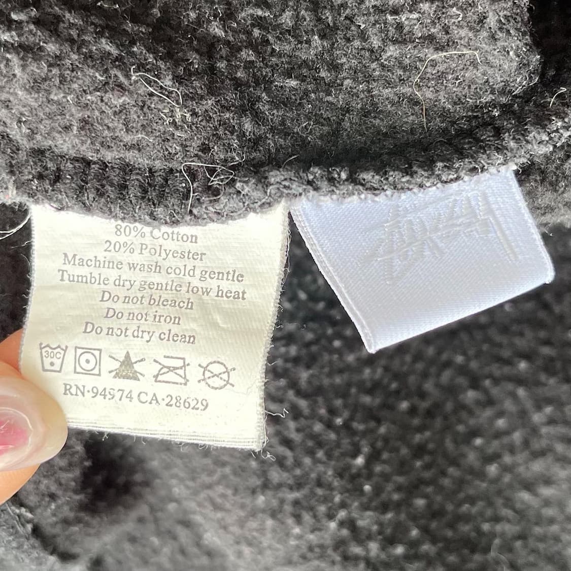 스투시 빅 스탁 인터네셔널 로고 블랙 크루넥 맨투맨 상품이미지7