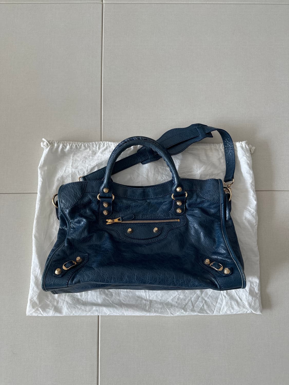 발렌시아가 시티백 상품이미지1