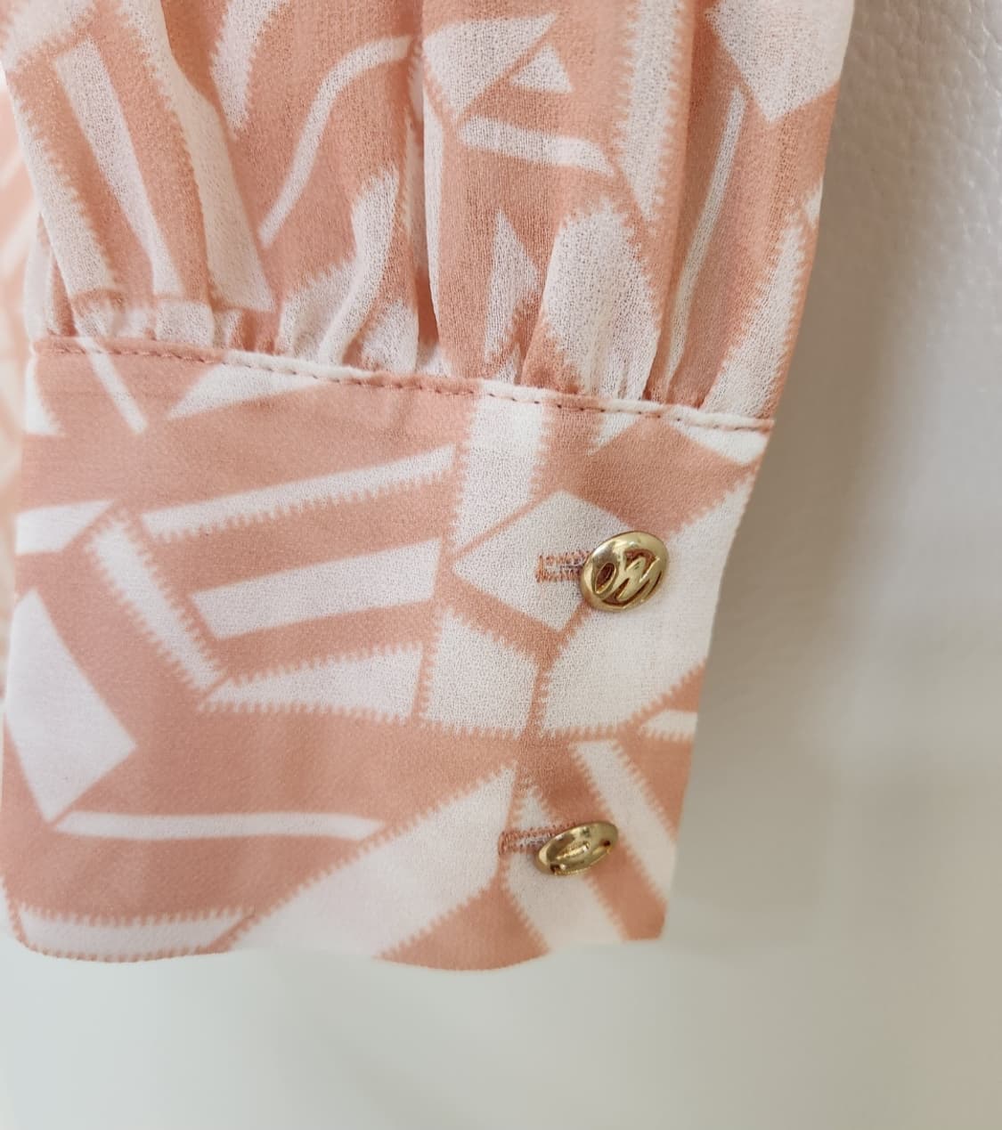 모조에스핀 하프하이넥 레이스 블록 블라우스 상품이미지4