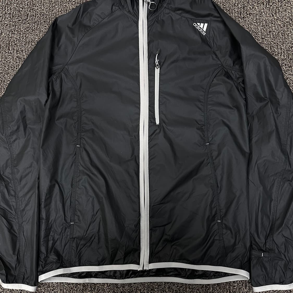 아디다스 경량 바람막이 자켓 블랙 100(L) 상품이미지3