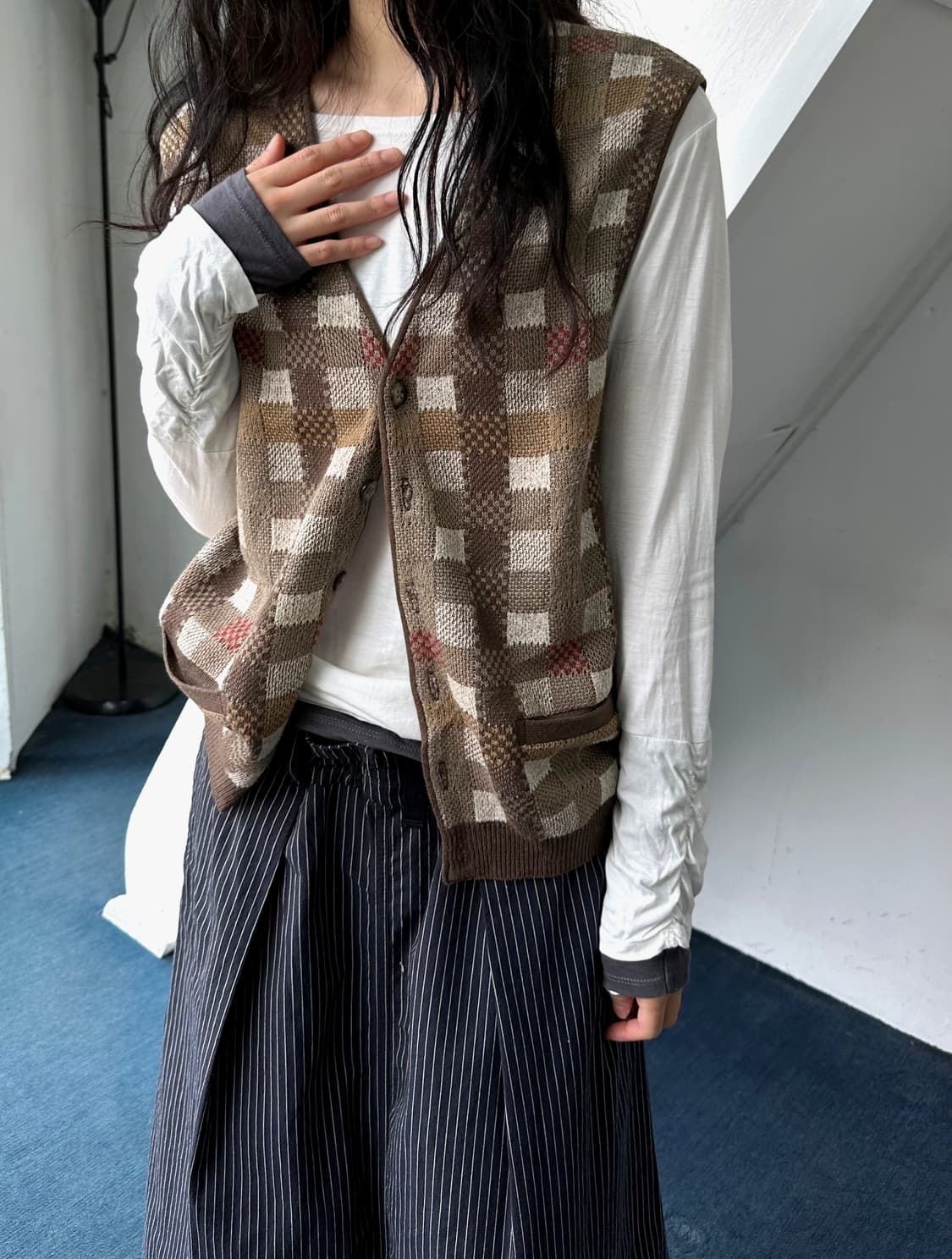 Linen blend square pattern knit vest 상품이미지6