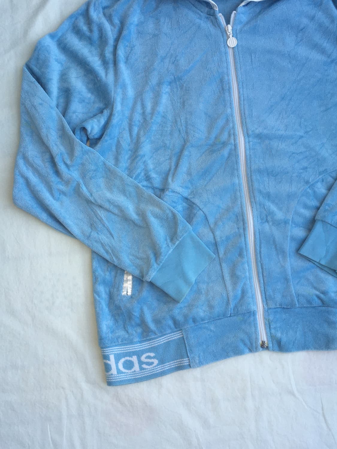 아디다스 Adidas 블루 벨벳 집업 상품이미지2