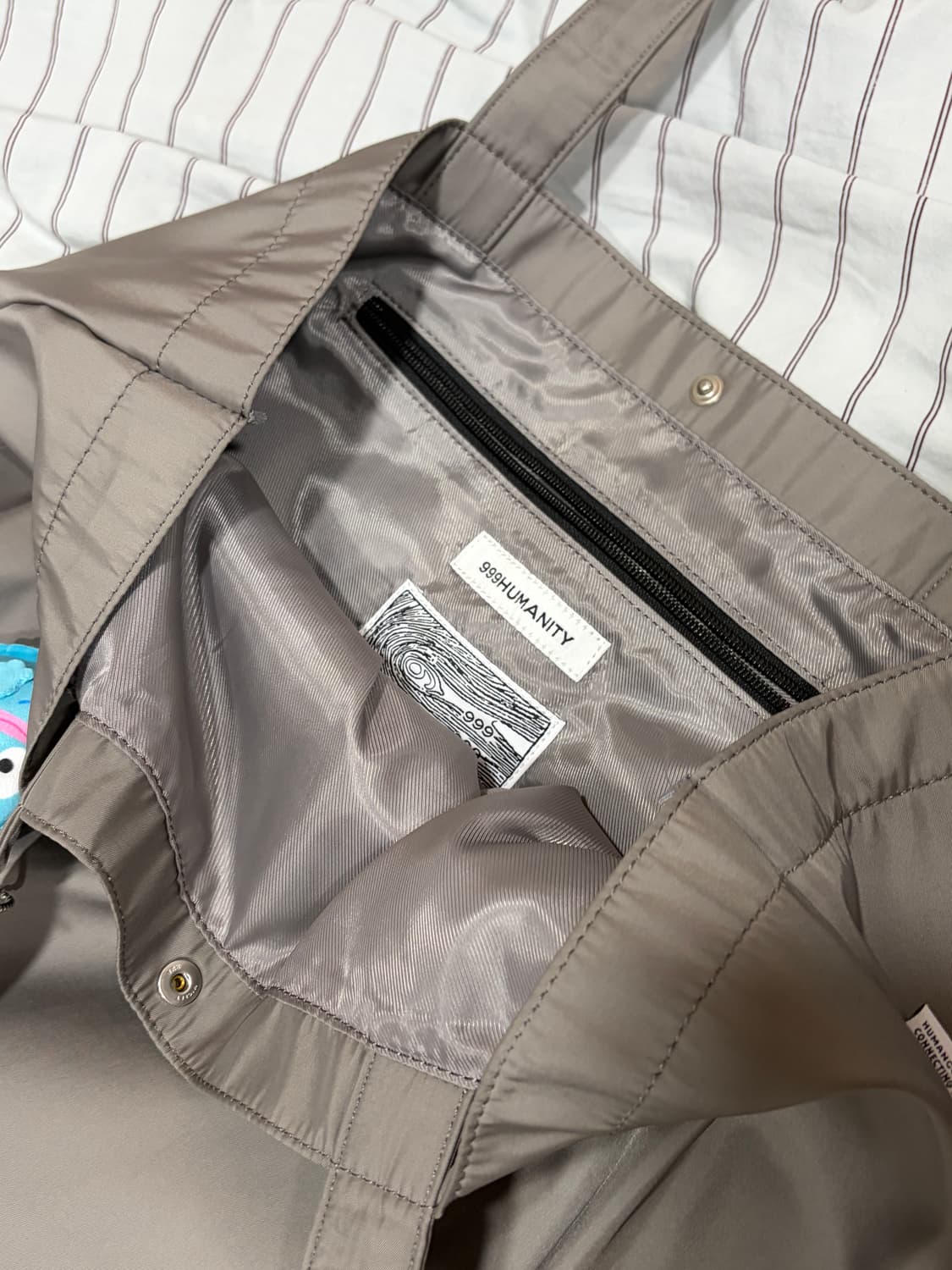 999 휴머니티 이지 토트백 세이지 그린 상품이미지2