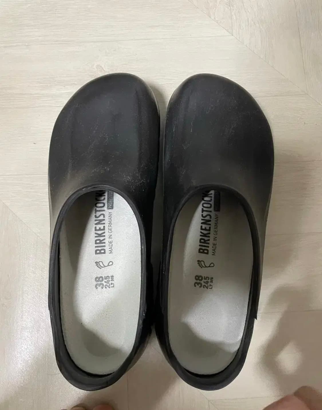 버켄스탁 클로그 블랙 38(245) 상품이미지1