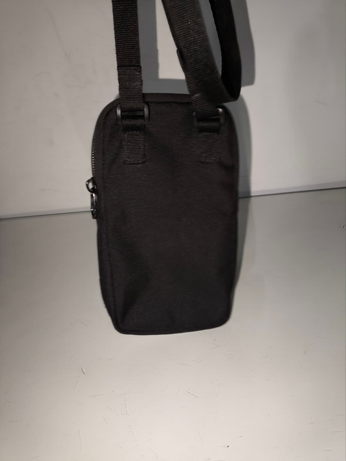 뉴발란스 핸드폰 미니크로스백 상품이미지4