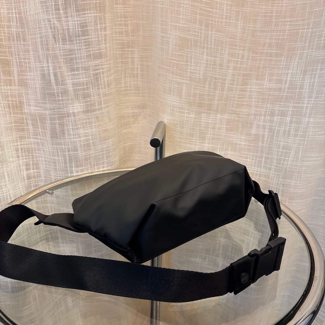 정품 마테마틱 슬링 크로스백     상품이미지8