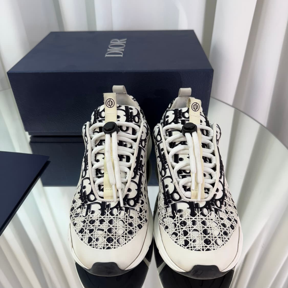 [정품] 디올 B24 오블리크 까나쥬 스니커즈 모티프 화이트 상품이미지5