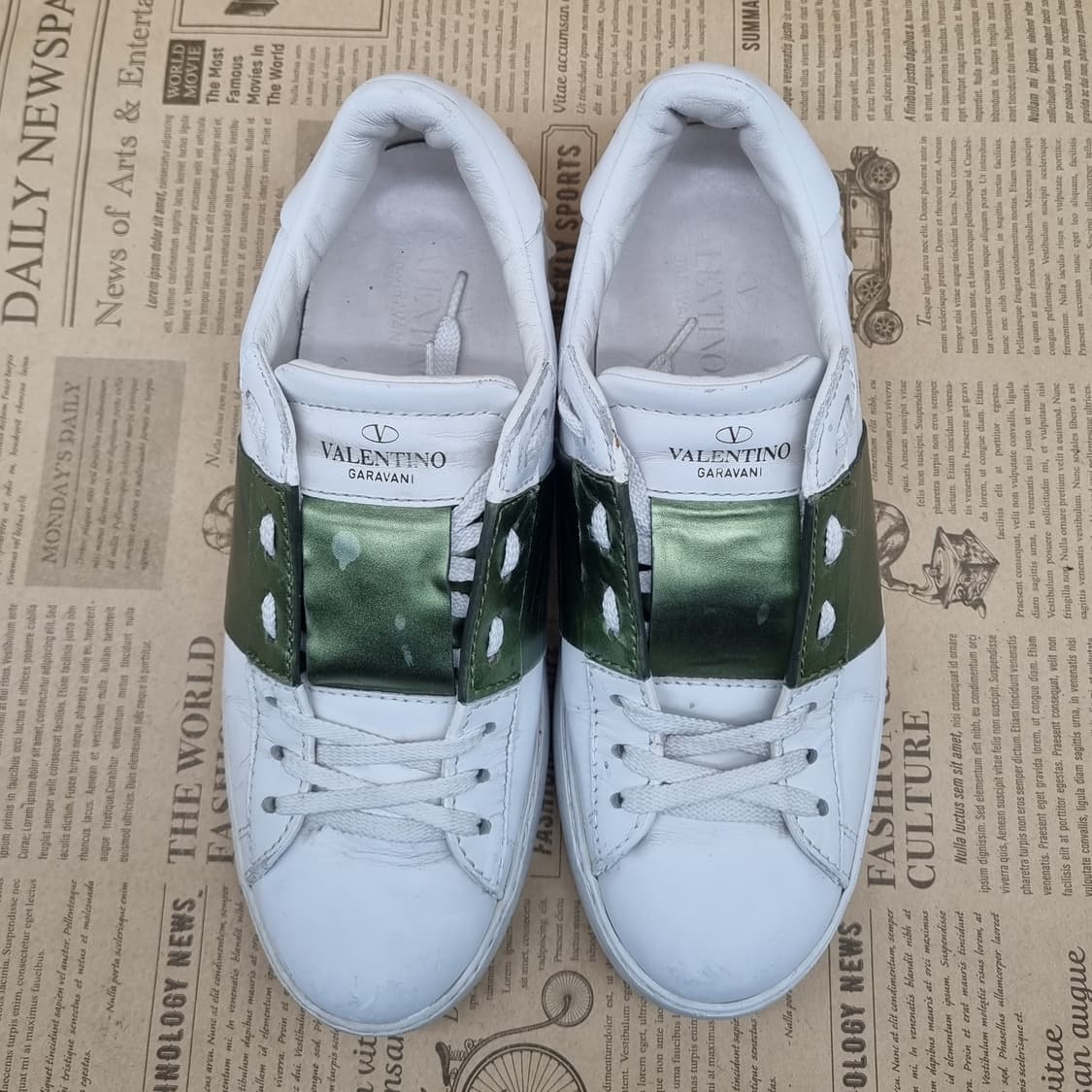 발렌티노 가라바니 여성 스니커즈36 230 상품이미지2