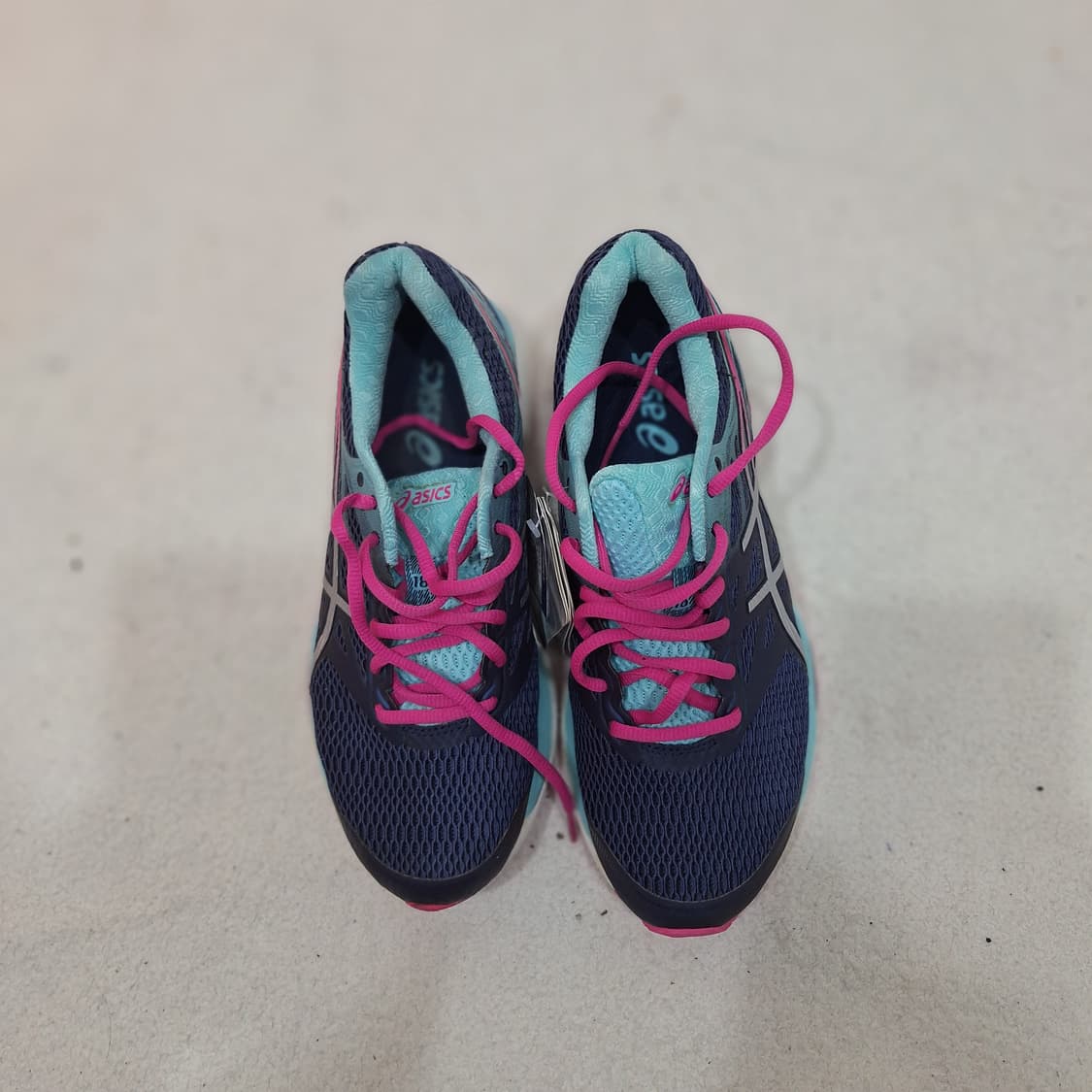 아식스  런닝화240(택있는상품) 상품이미지3