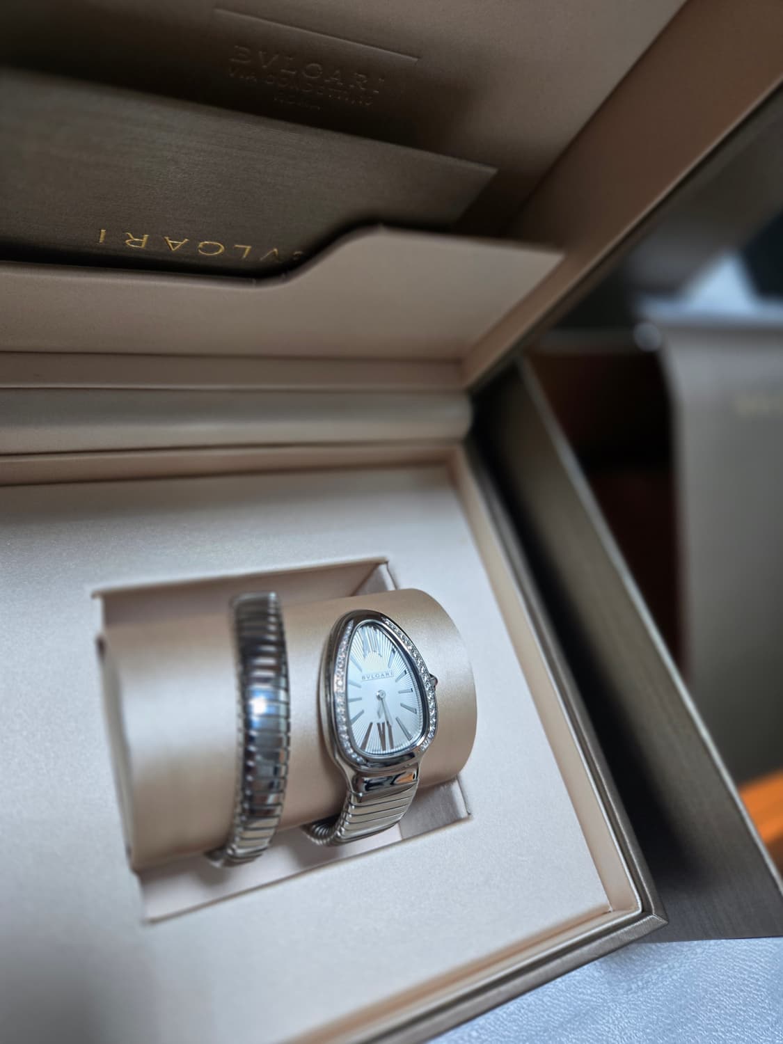 불가리 세르펜티 시계 상품이미지2