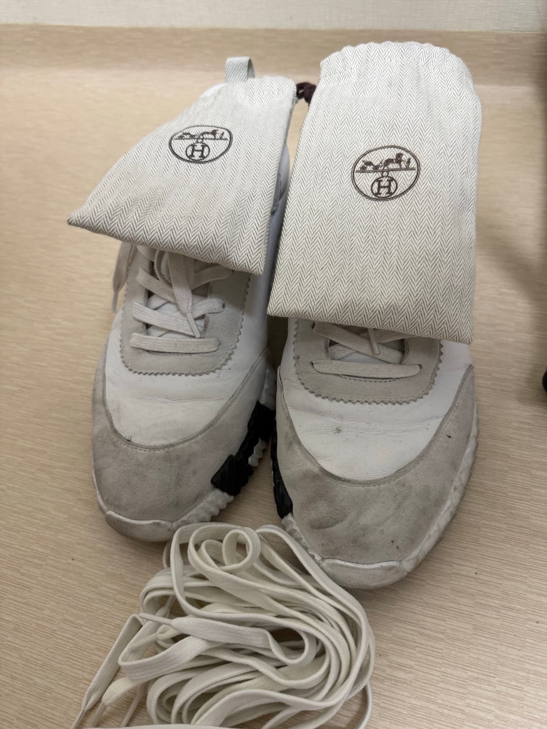 에르메스 바운싱 스니커즈 43 상품이미지7