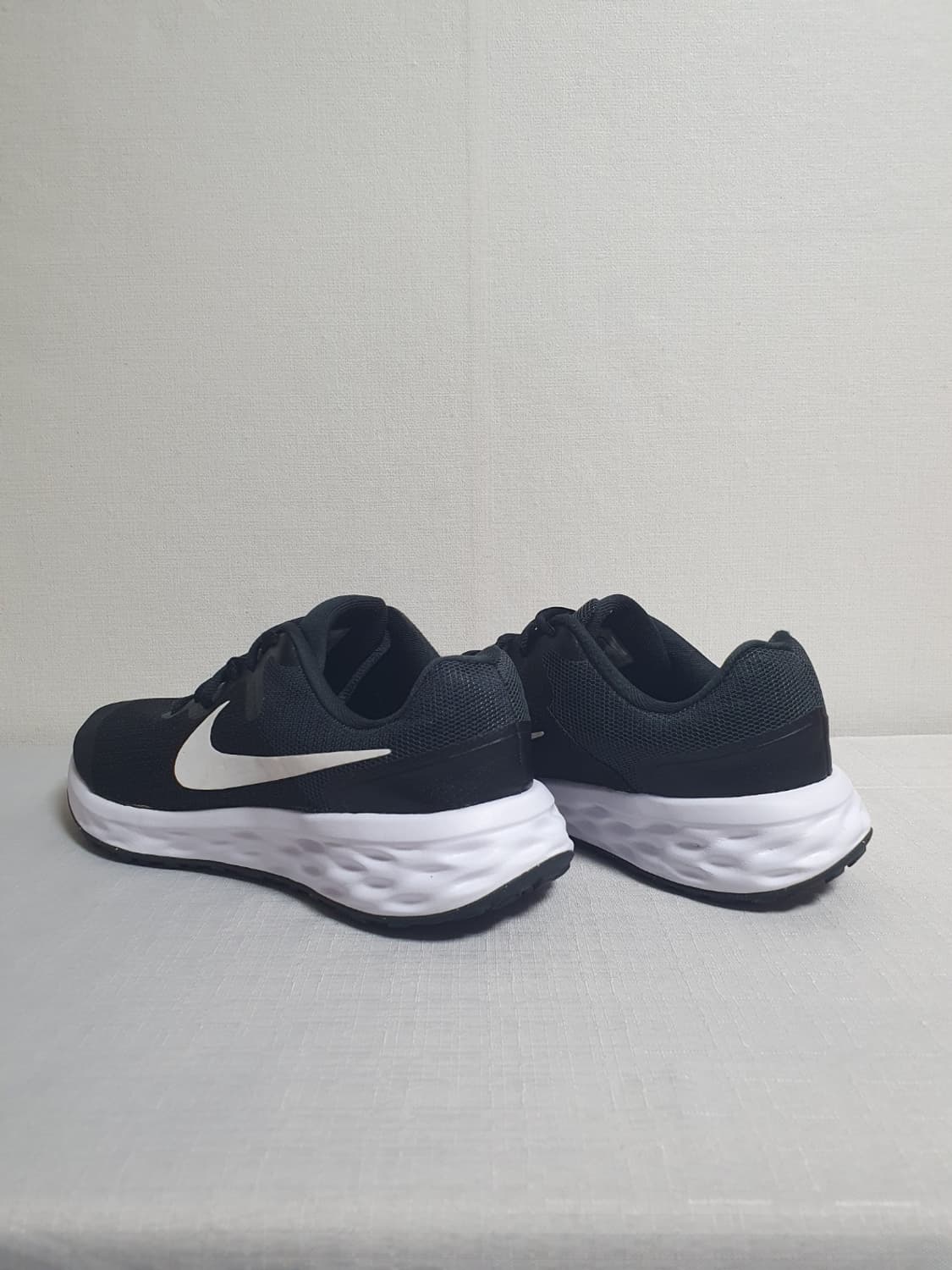 240mm 나이키 레볼루션 블랙 운동화 상품이미지6