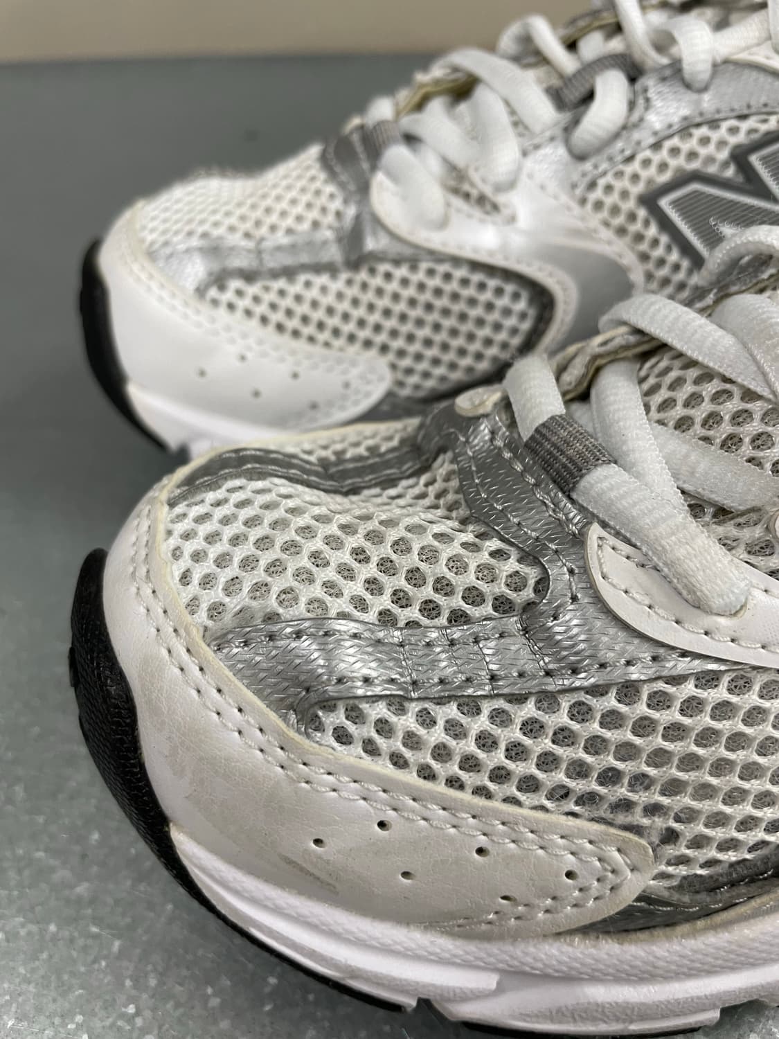 뉴발란스 530 화이트 실버 225 상품이미지7