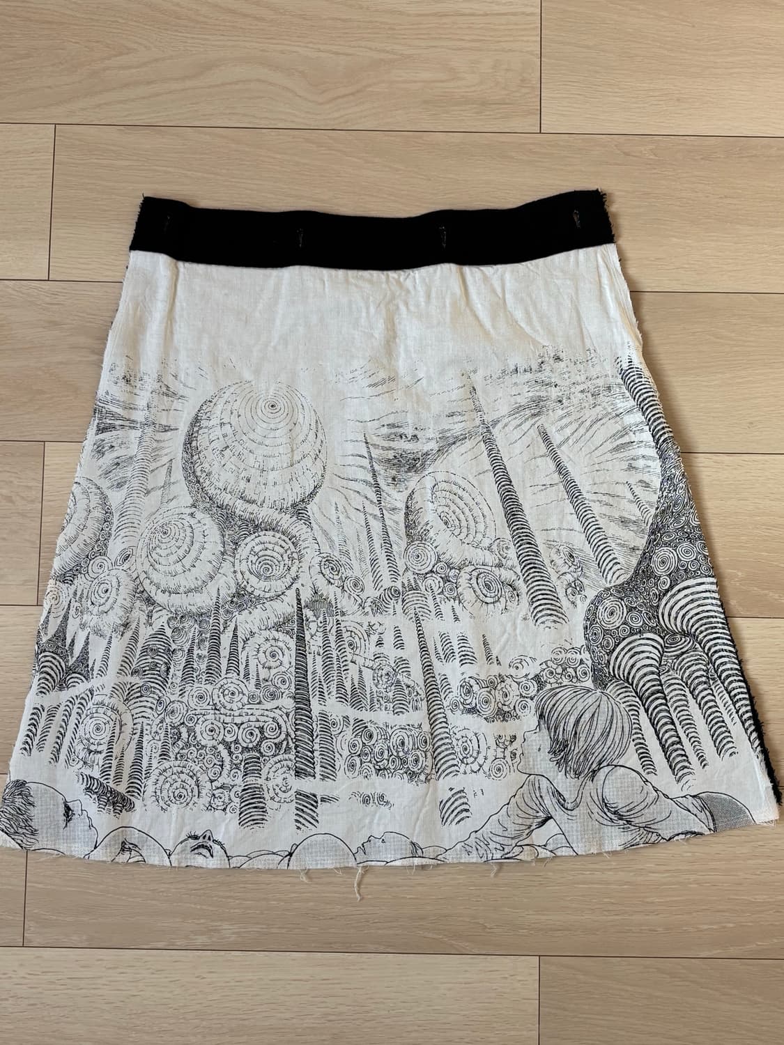 요지 야마모토 이토준지 콜라보 컬렉션 상품이미지7