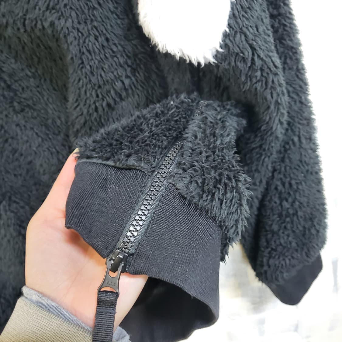 나이키 에어 후리스 셰르파 맨투맨  상품이미지3