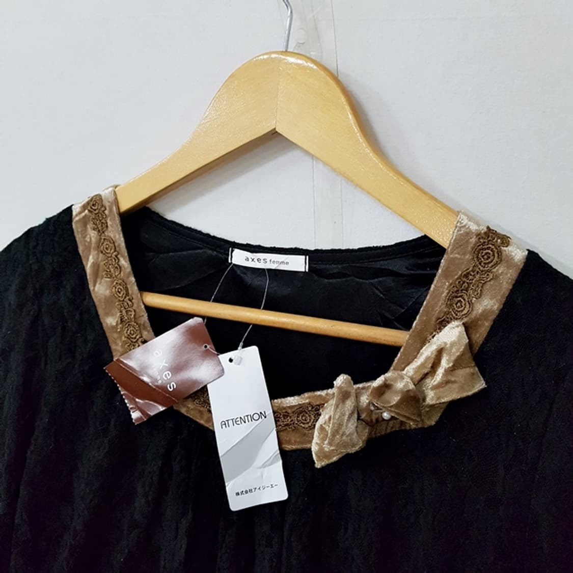[새상품] axes femme 레이스 블라우스 블랙 상품이미지2