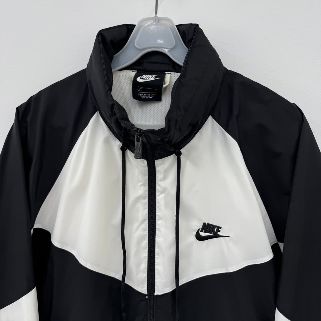 나이키 바람막이 상품이미지3