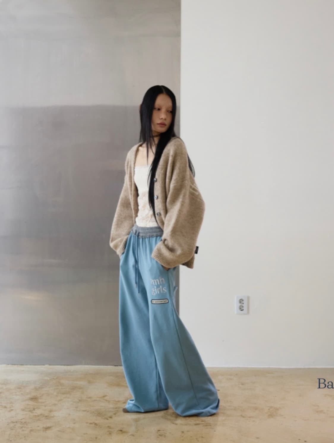 더미스테리어스호텔 알파카 울 오버 가디건 상품이미지4