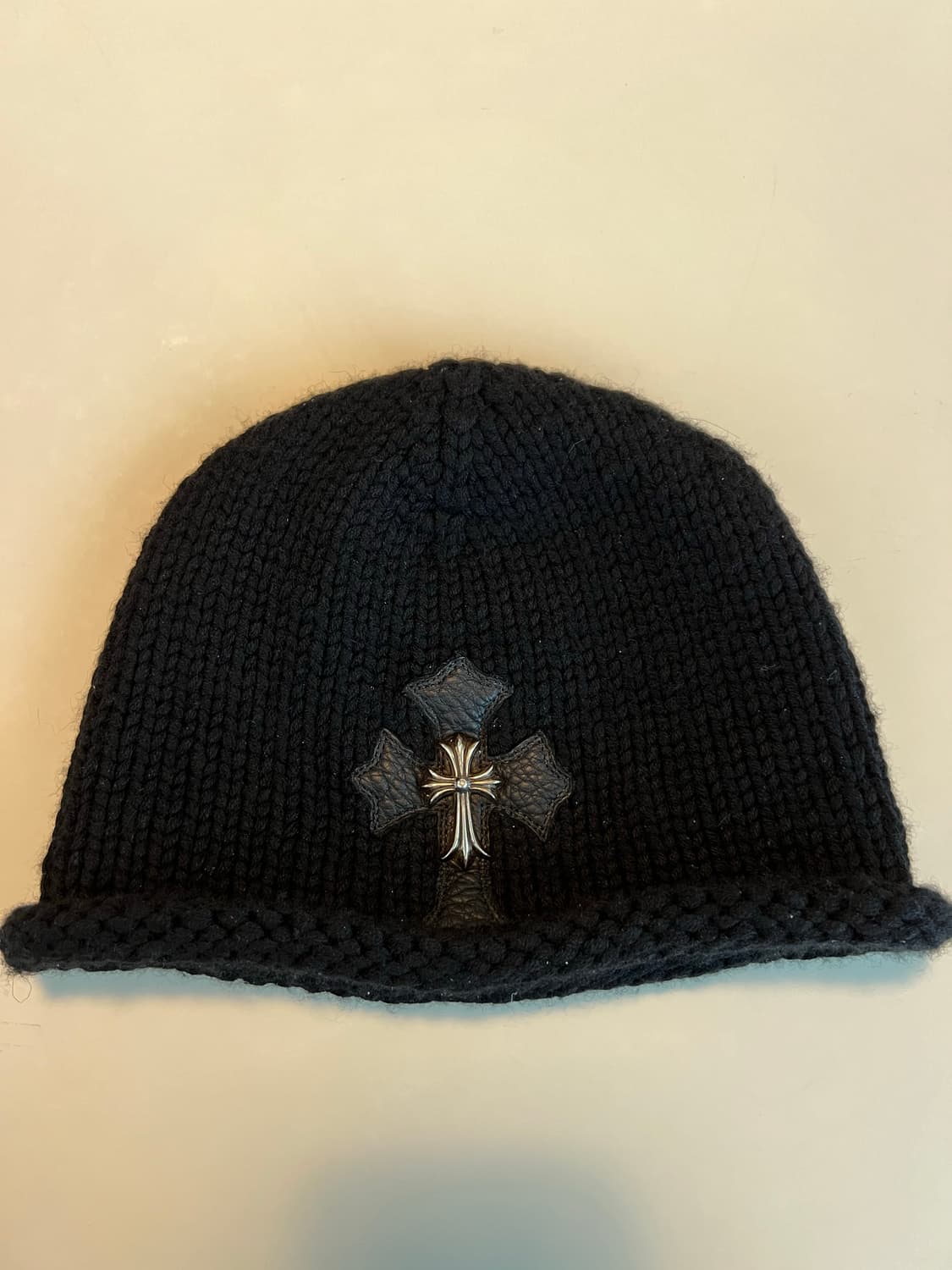 크롬하츠 실버 크로스 참 캐시미어 비니 상품이미지1