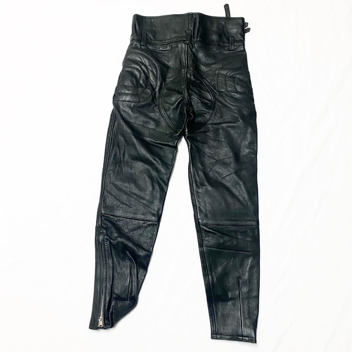 MOTO RICH - 소가죽 레더 바이커 팬츠 상품이미지4