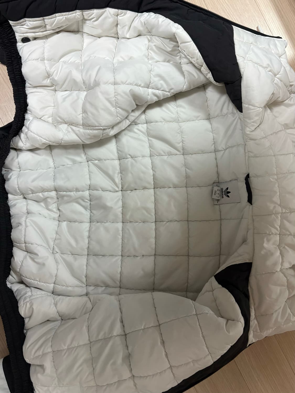 아디다스 배색 후드점퍼패딩 (투웨이,커스텀) 상품이미지3