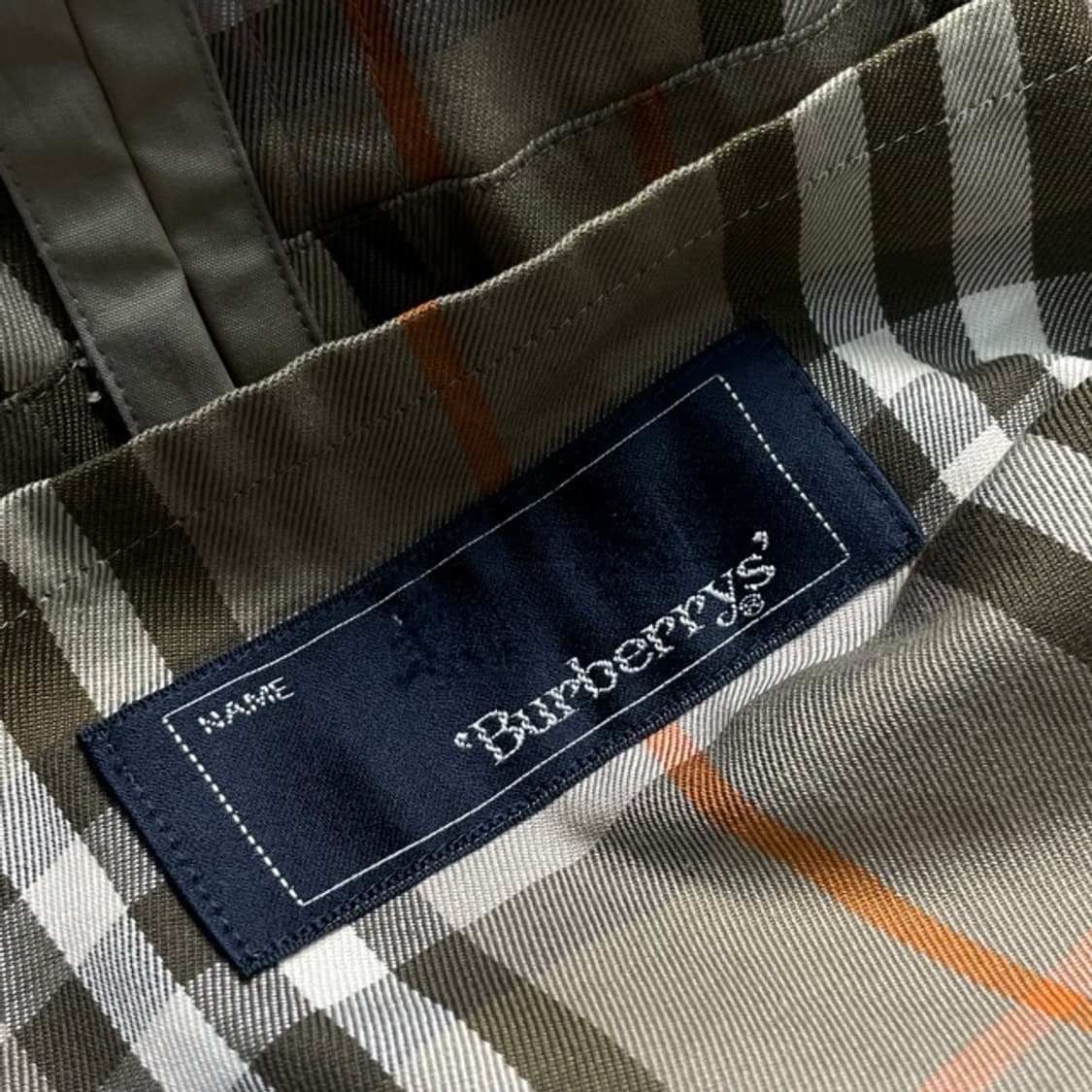 100 버버리 트렌치 코트  상품이미지4