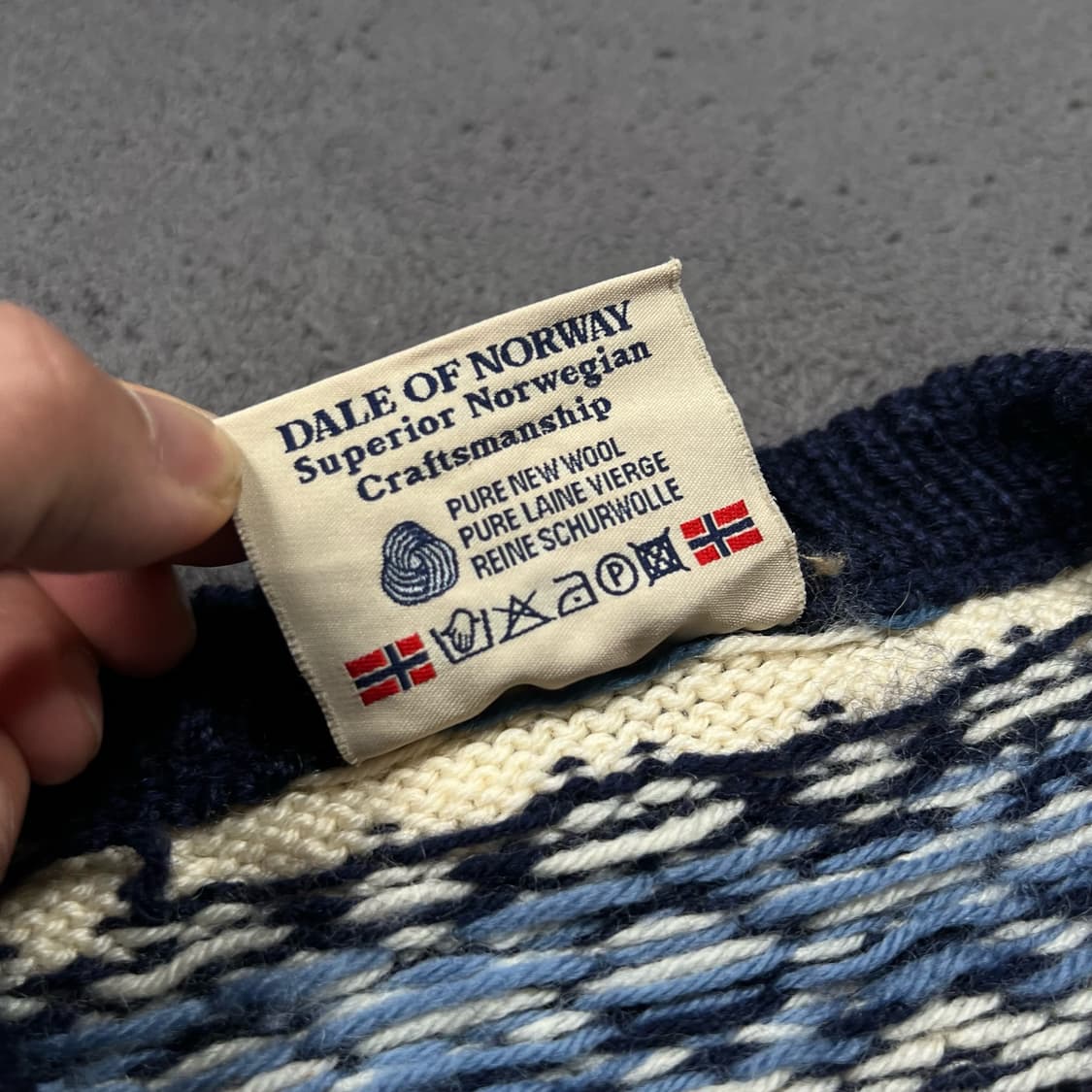 DALE OF NORWAY 데일 오브 노르웨이 노르딕 울 니트 가디건 상품이미지5