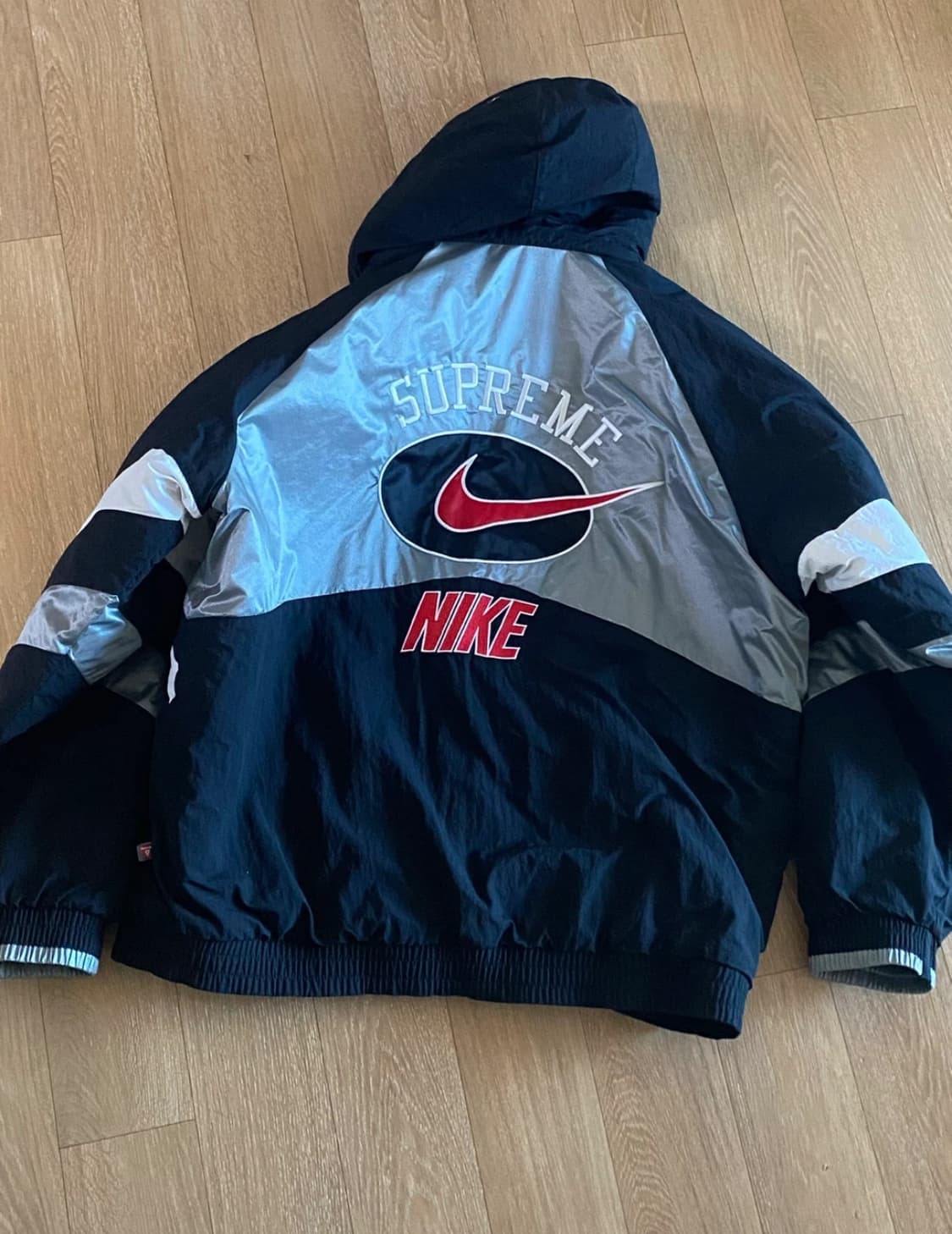 슈프림 x 나이키 레트로 후드 스포츠 자켓 실버 XL 상품이미지8