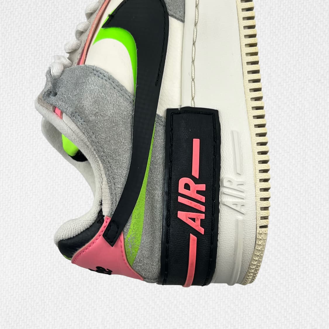 250 W 나이키 에어포스1 선셋 펄스 상품이미지5