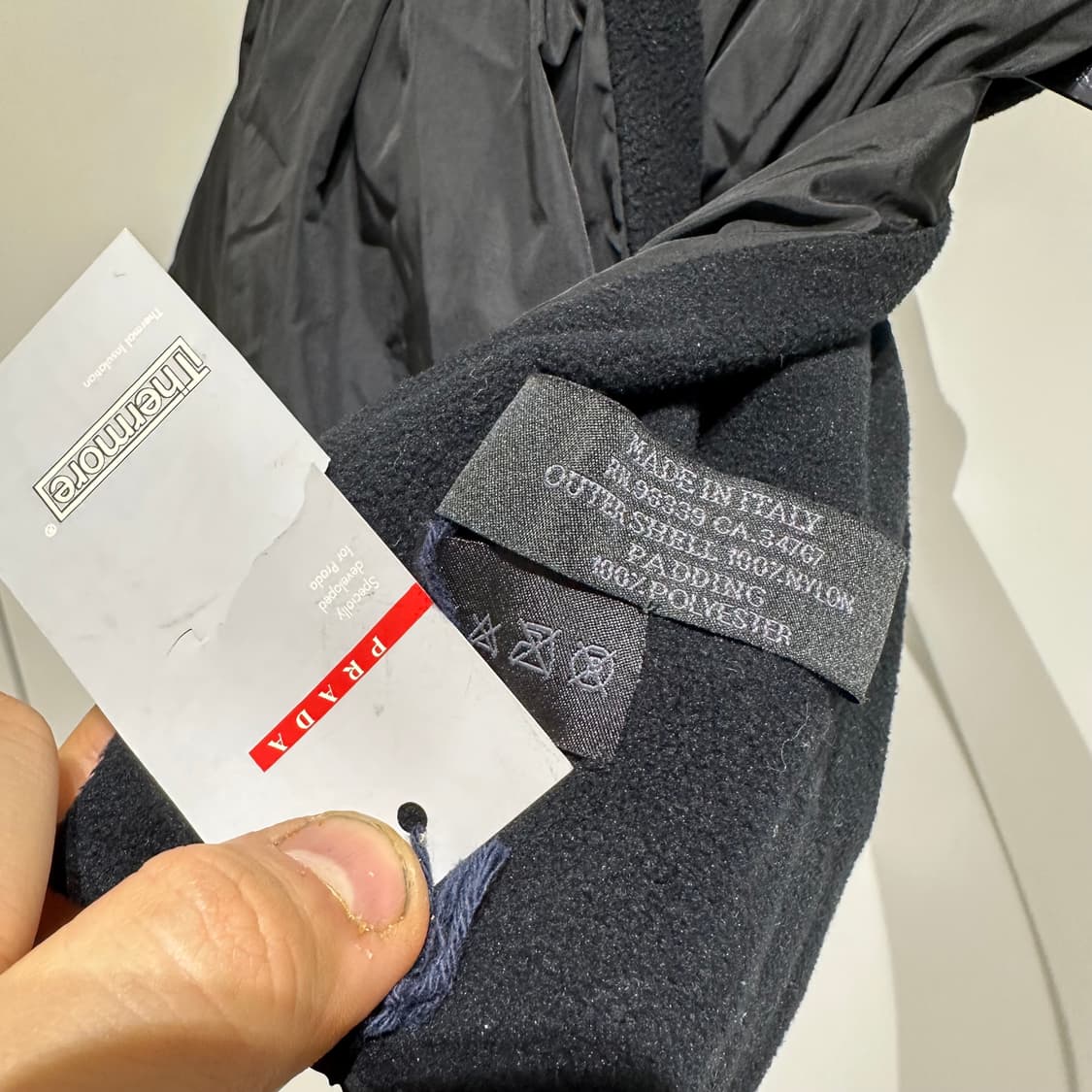 프라다 나일론/플리스 포켓 머플러 상품이미지3