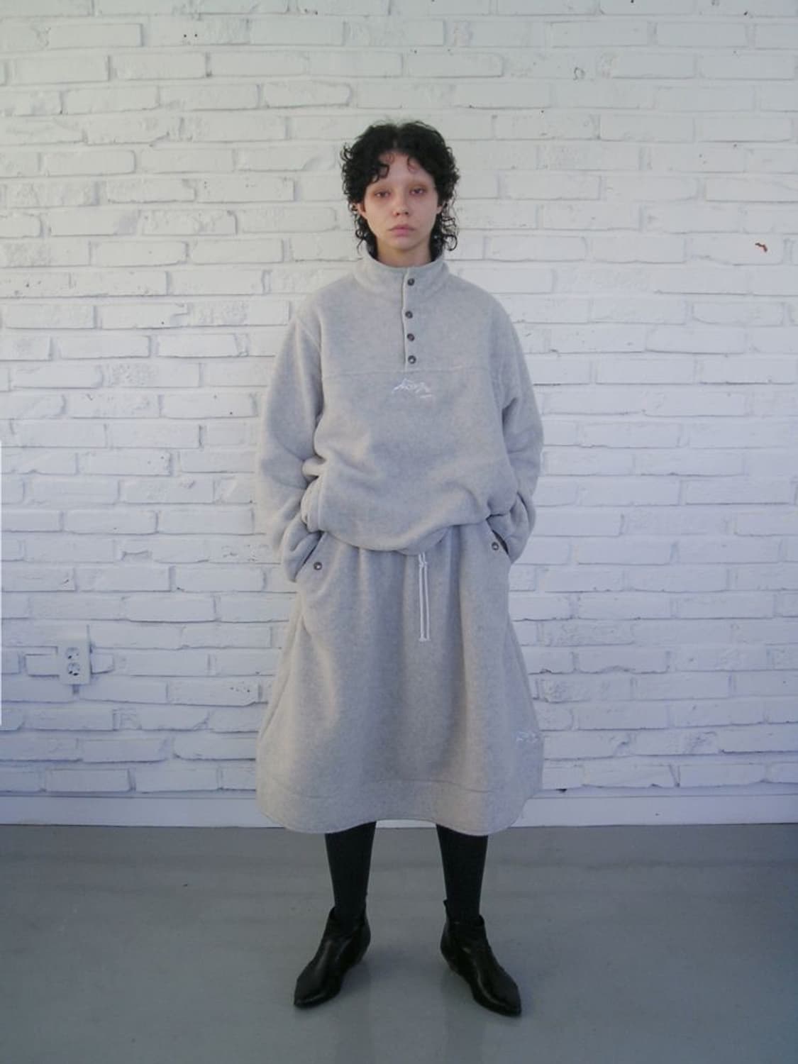 에옹쓰 eonts 후리스 탑 오트밀 상품이미지2