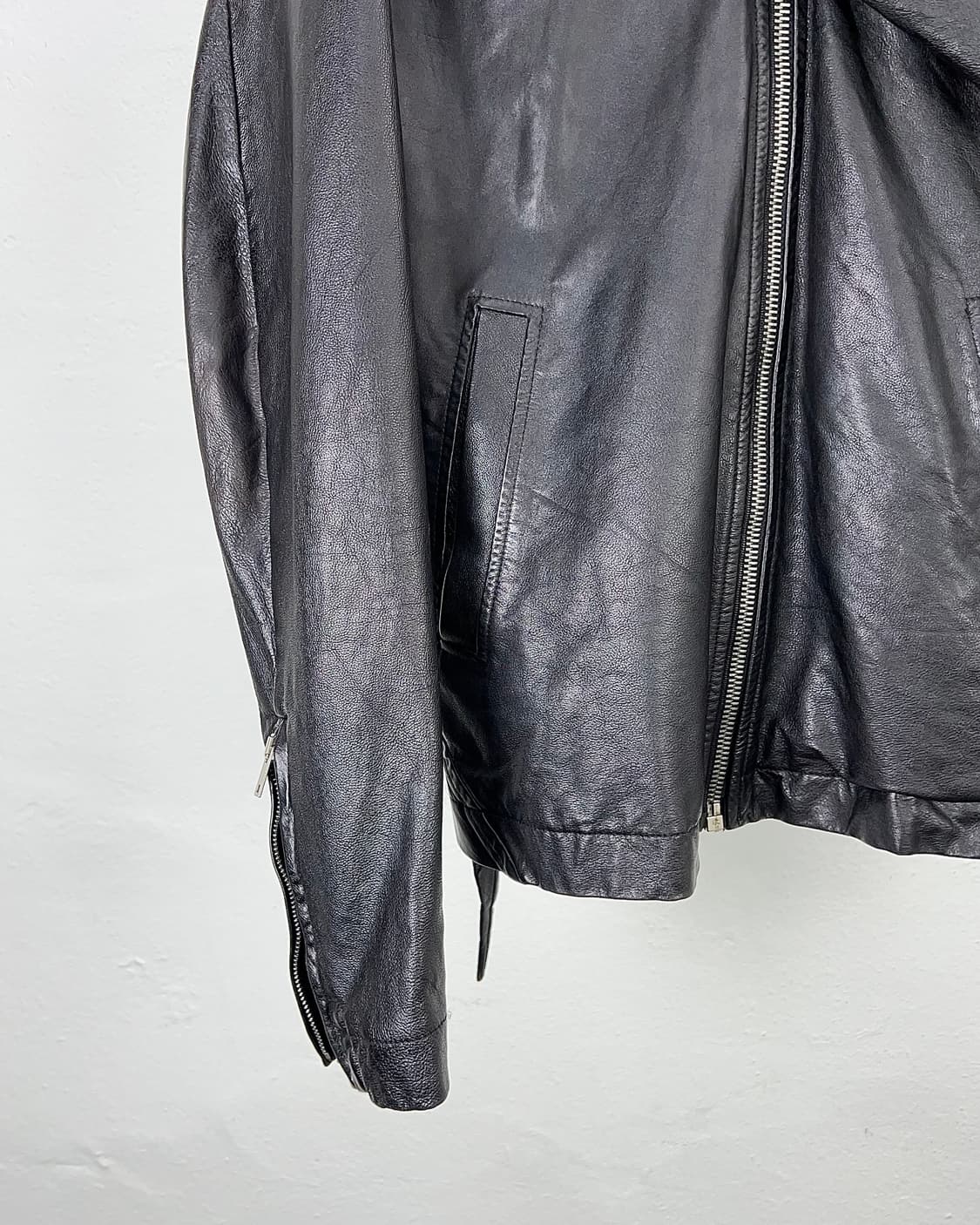 릭 오웬스 11ss 컬렉션 앤섬 드레이프 디멘셔널 카우 레더 자켓 상품이미지5