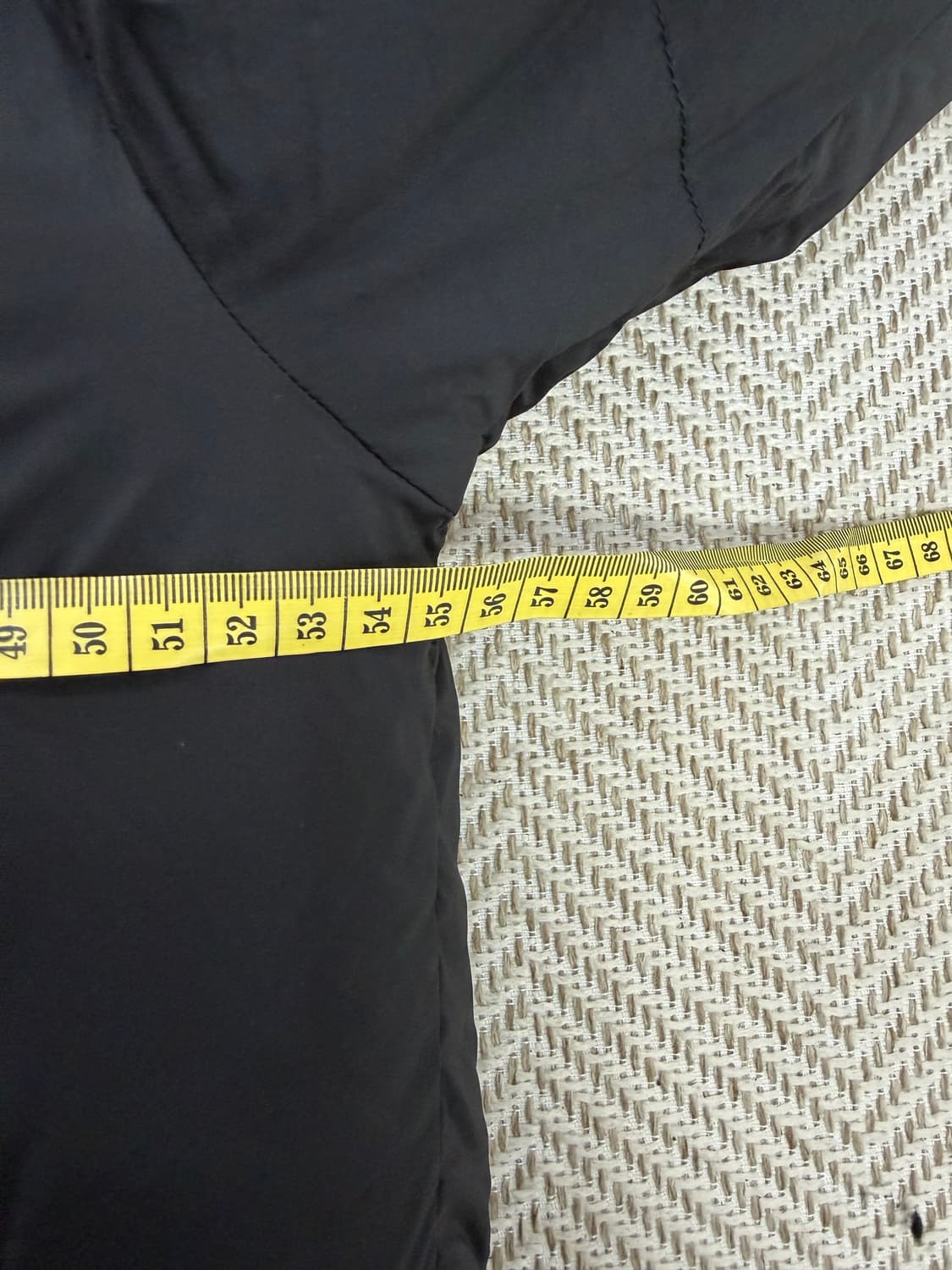 정품) K2 여성 블랙 오버핏 구스 롱패딩 85 상품이미지9