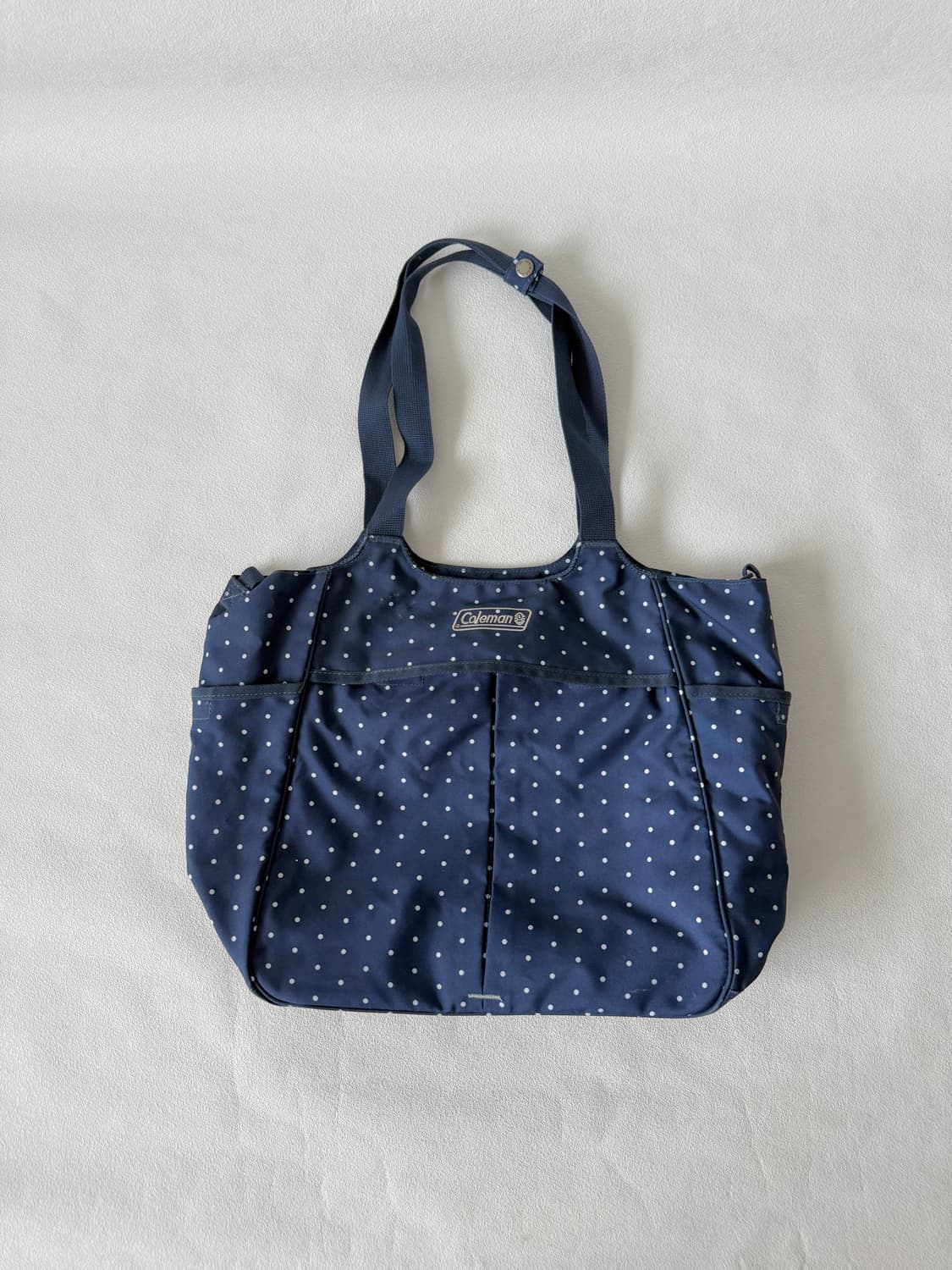 콜맨(Coleman) 도트 숄더백 상품이미지1