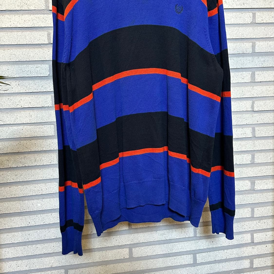 챕스 스트라이프 니트 라운드넥 배색 디테일 블루 네이비 상품이미지5