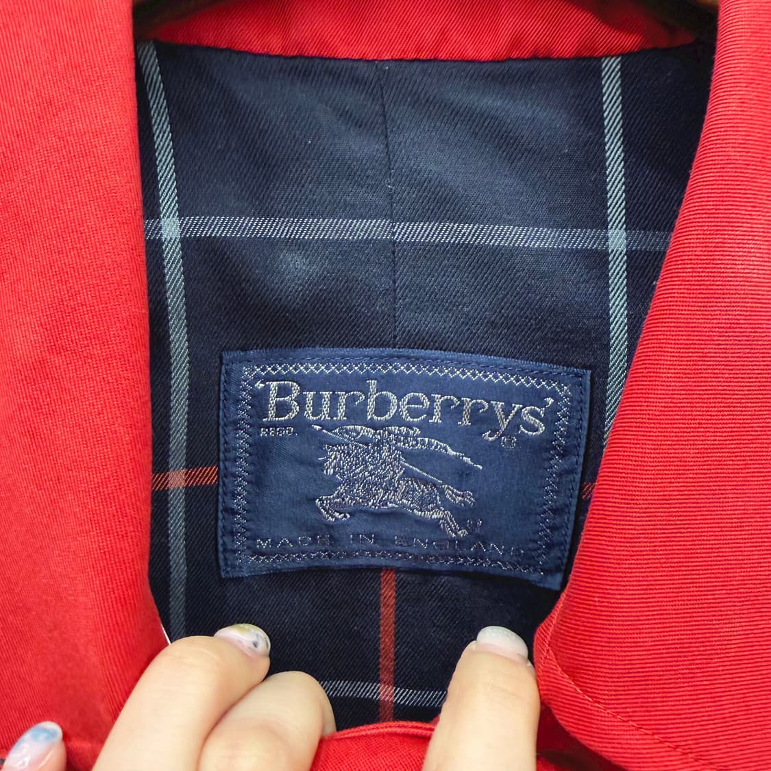 버버리 코튼 싱글 트렌치 코트 래글런 히든 버튼업 디테일 레귤러핏 레드 상품이미지6