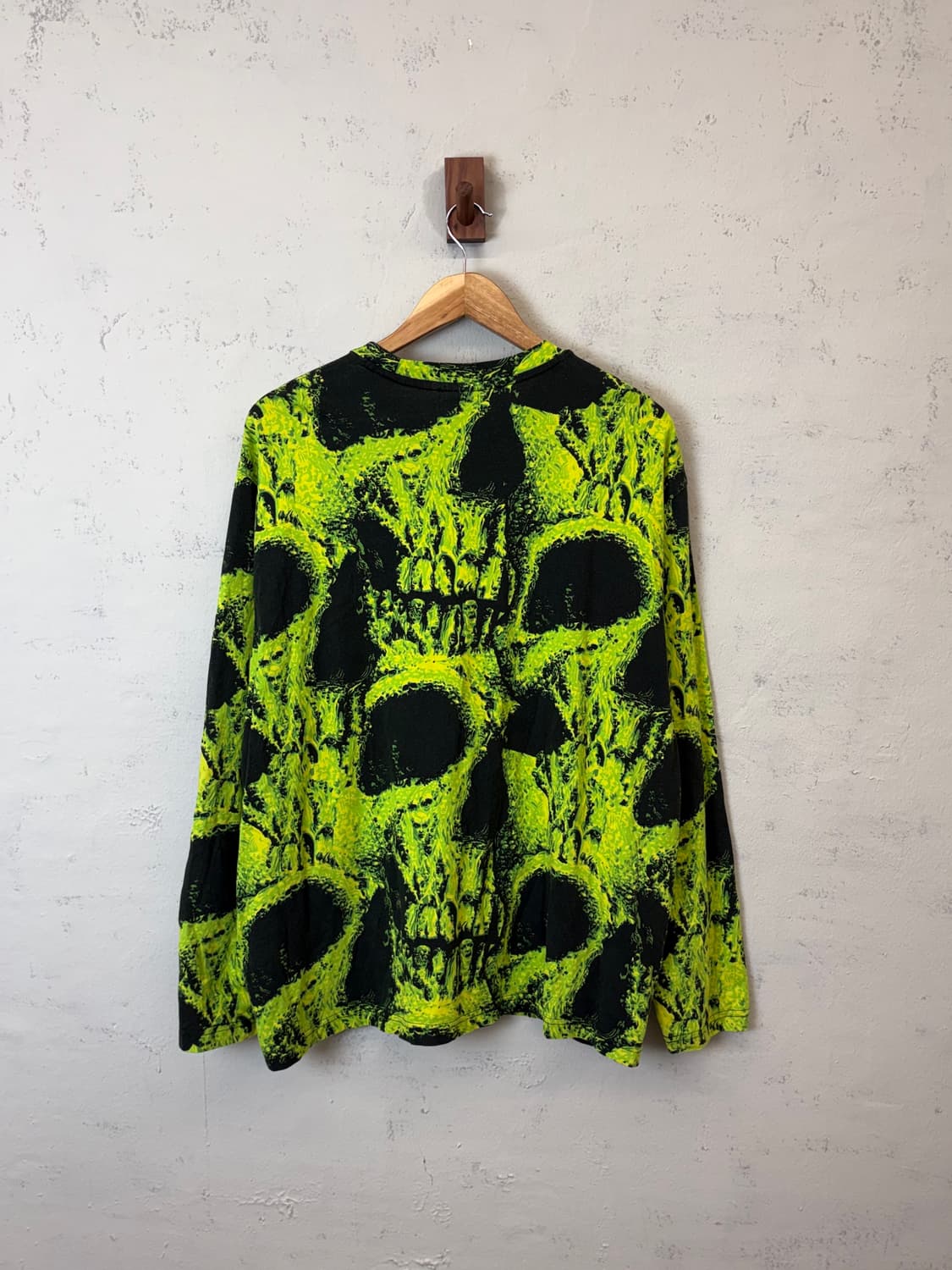 퓨마 산타크루즈 스컬 롱슬리브 상품이미지2