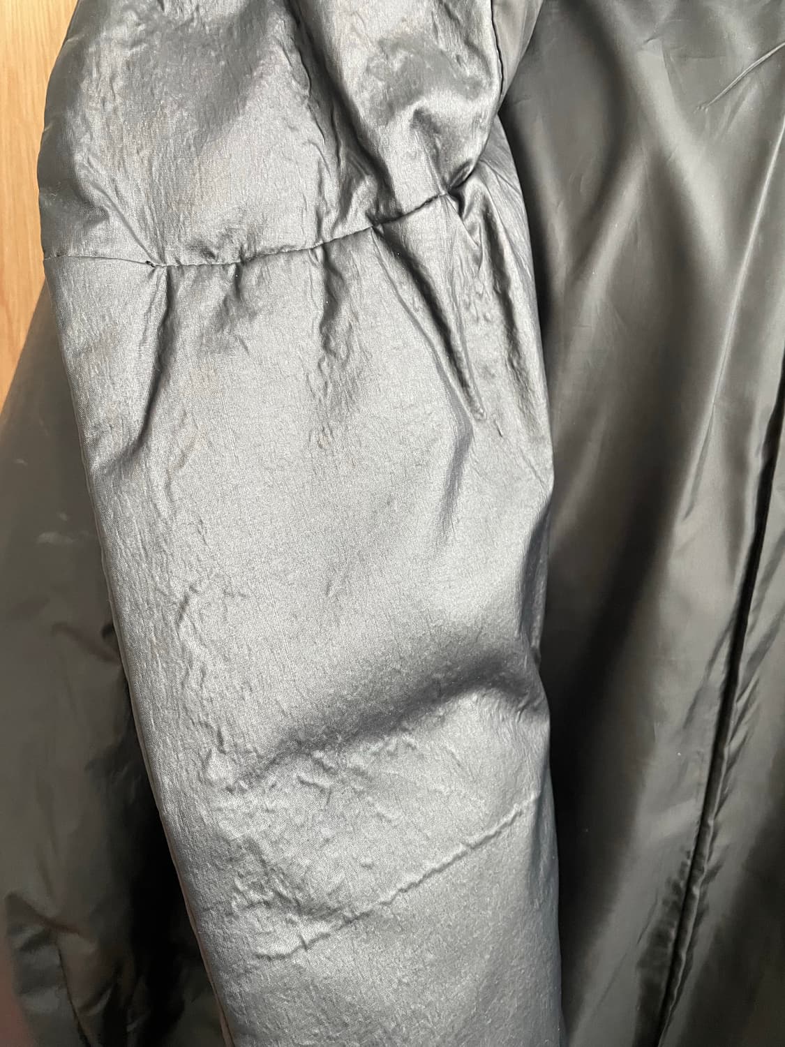 어태치먼트 사선집업 다운 패딩 자켓 상품이미지7