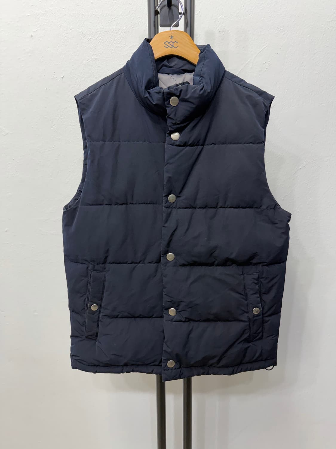 정품) 시리즈 남성 패딩조끼 100 상품이미지1