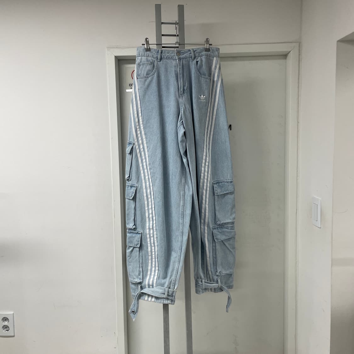 아디다스 아디레니움 데님 카고 팬츠 27(W) 상품이미지1