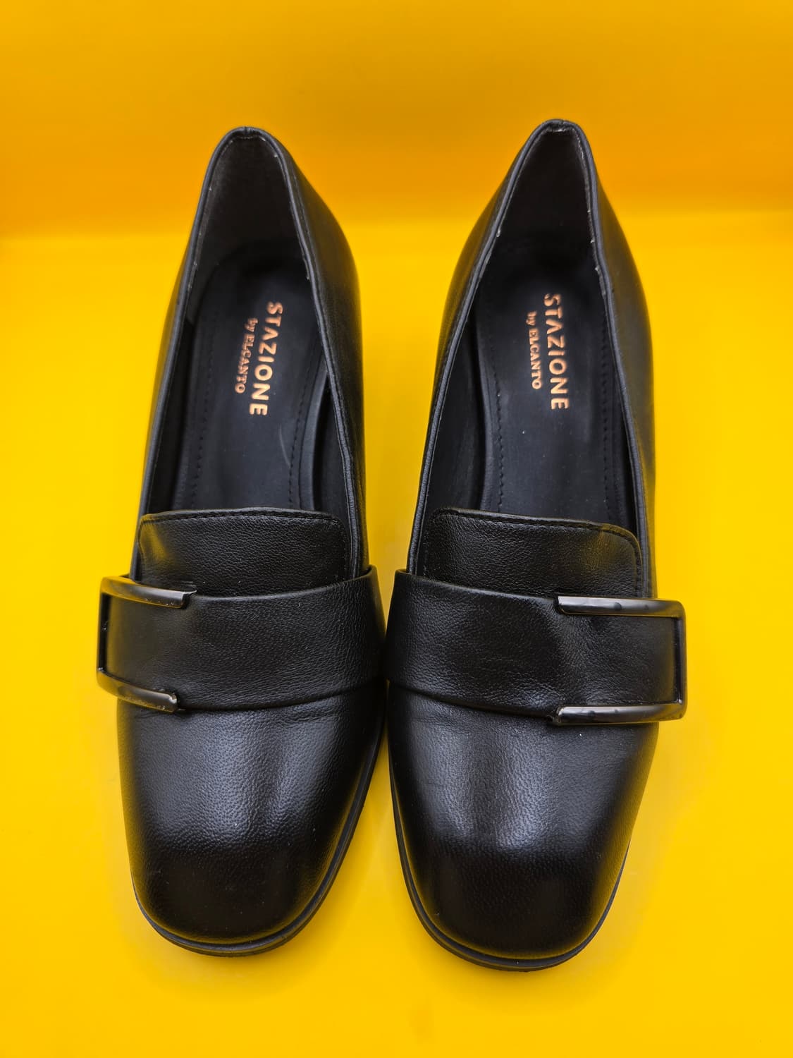 엘칸토 여성가죽펌퍼스225 상품이미지1