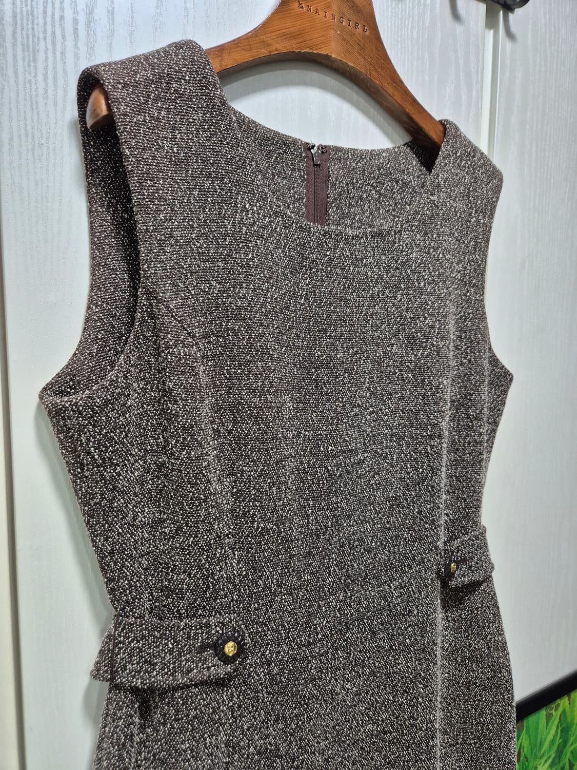 브라운 톤 슬리브리스 원피스 상품이미지2