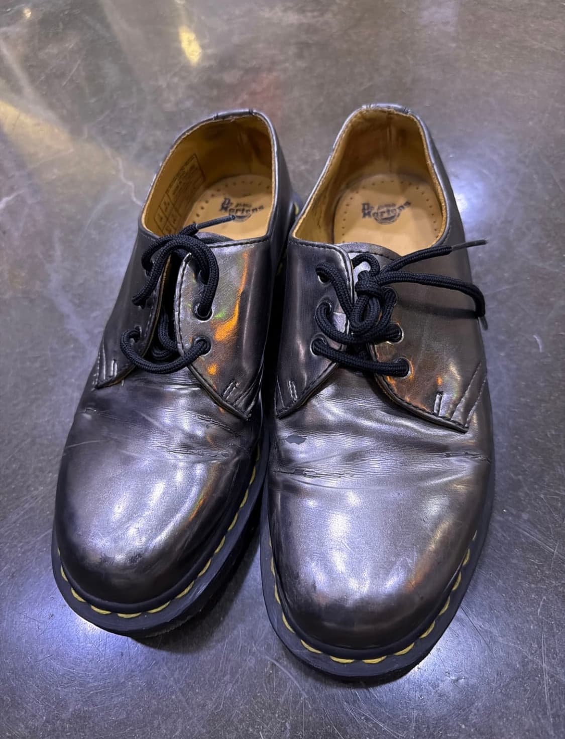 닥터마틴 13060 더비슈즈 메탈릭 실버 UK7 상품이미지2