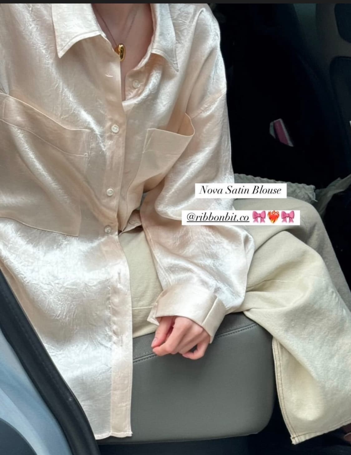 리본빛 새틴 블라우스 Ribbonbit nova satin blouse 상품이미지2