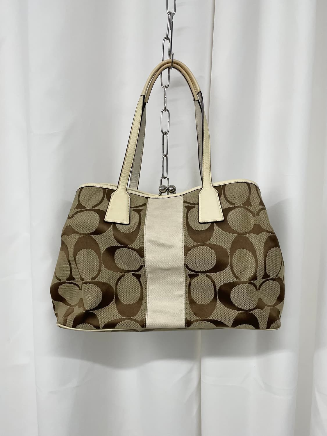 코치 자카드 시그니처 숄더백  상품이미지6