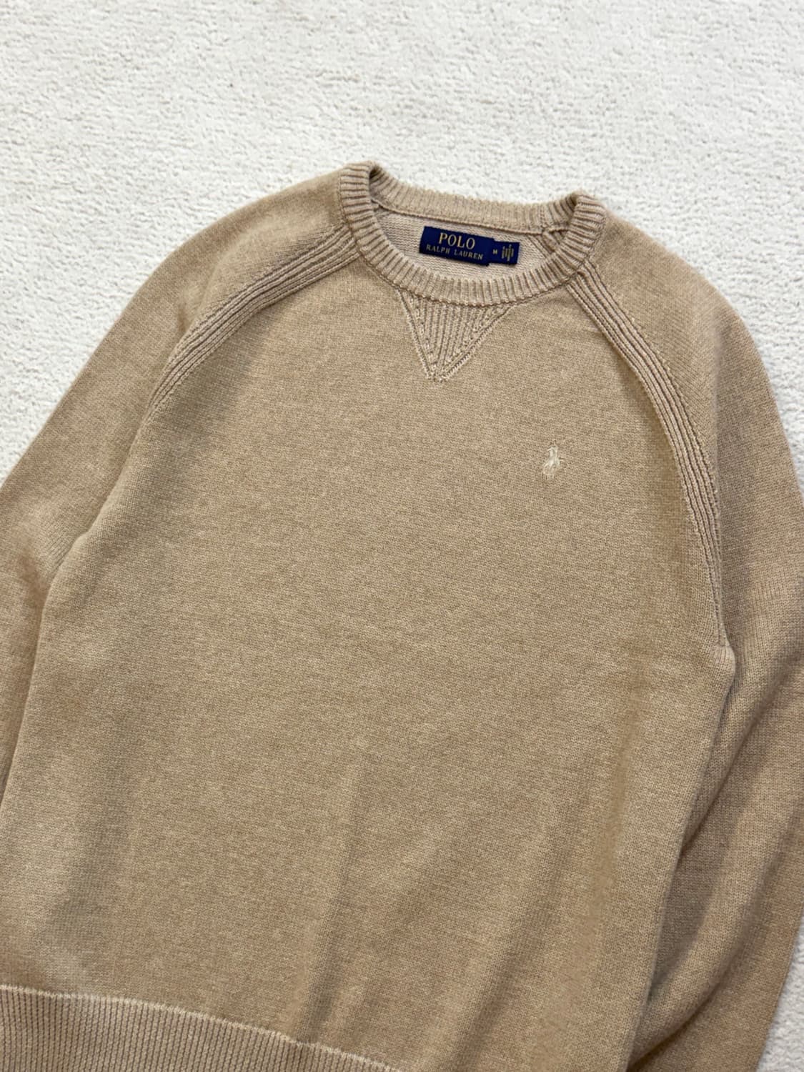 폴로 오트밀 레글런 니트 맨투맨 상품이미지1